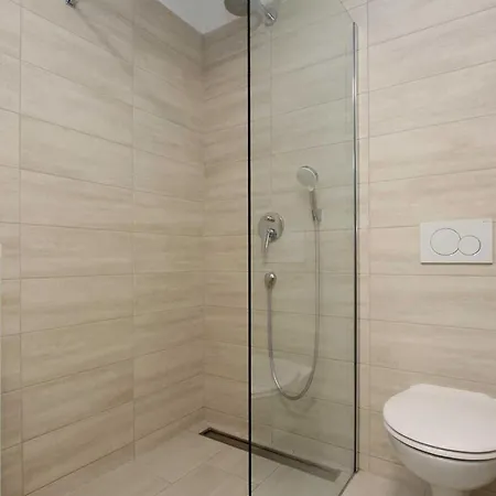 Apartment Stunning In With Wifi